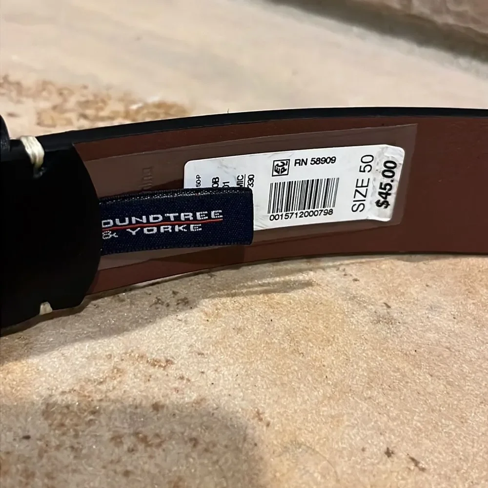 Roundtree & Yorke Black Full Grain Leather Simple Belt